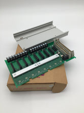 Load image into Gallery viewer, SNAP-D8MC - OPTO 22 - SNAP D-Series 8-module Rack With Extra Terminal Block

