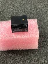 Load image into Gallery viewer, LZ-5HS-K - TAKAMISAWA - 1 FORM C 5VDC 5 AMP RELAY
