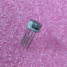 Load image into Gallery viewer, AD504JH-81 -  - Operational Amplifier, 1 Func, 2500uV Offset-Max, BIPolar,
