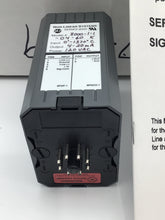 Load image into Gallery viewer, 8000-1-1-04-60K - NON LINEAR - (0-1370 C/K)TC 4-20 MA Temp/Process Controller
