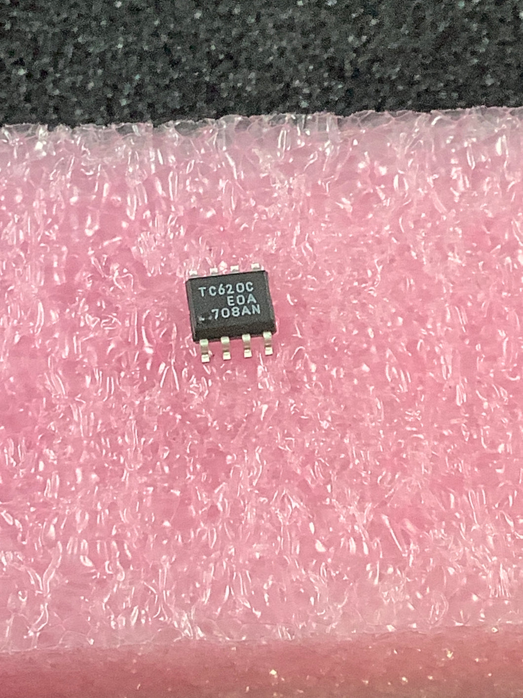 TC620C - TOSHIBA - 5V, Dual Trip Point Temperature Sensors