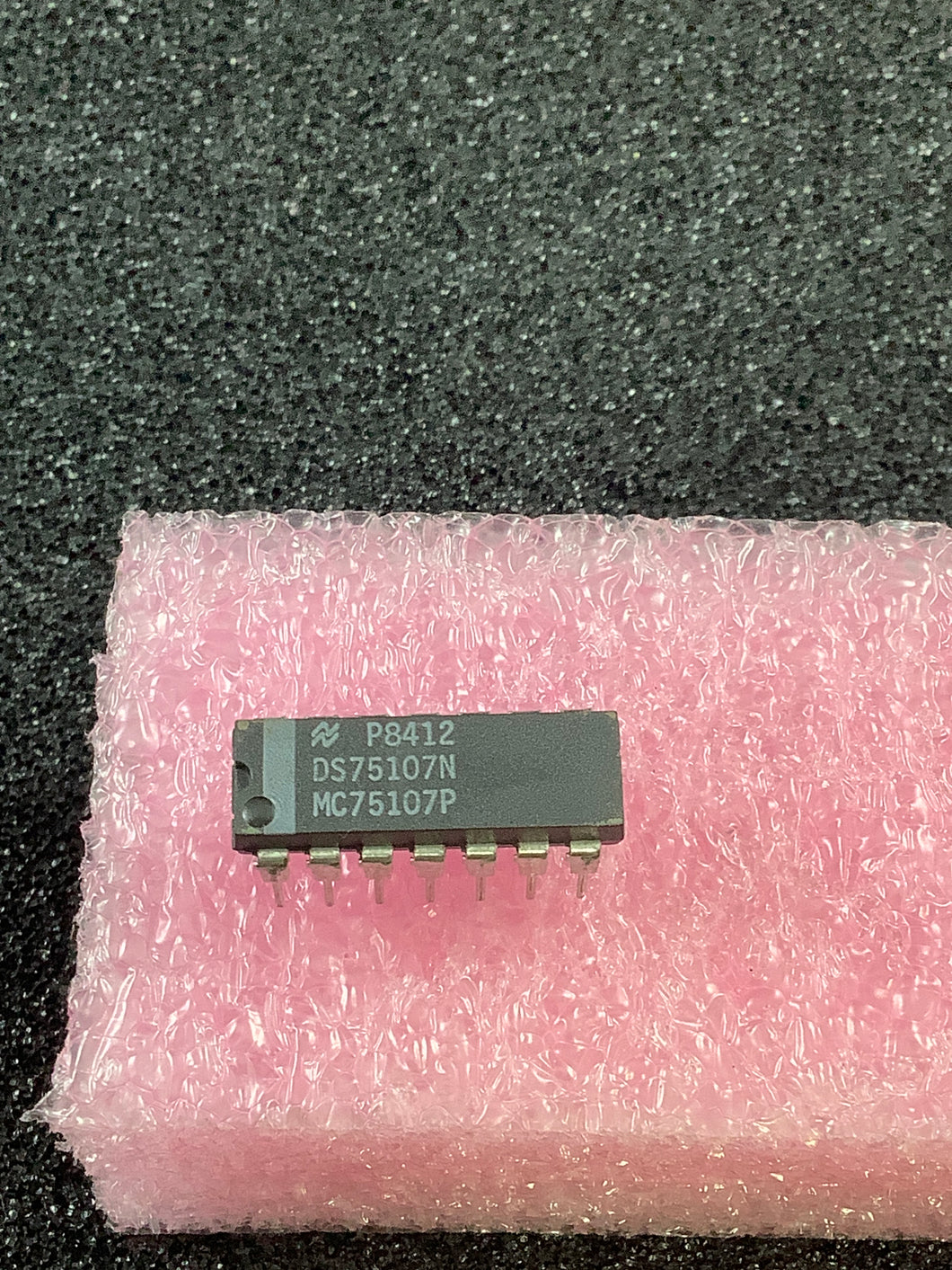 MC75107P - NSC - LINE RECEIVER