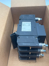 Load image into Gallery viewer, FA3-P0-14-850-12A-BT - CARLING - 3 POL 500AMP Circuit Breaker, F-Series, Hydraulic-Magnetic
