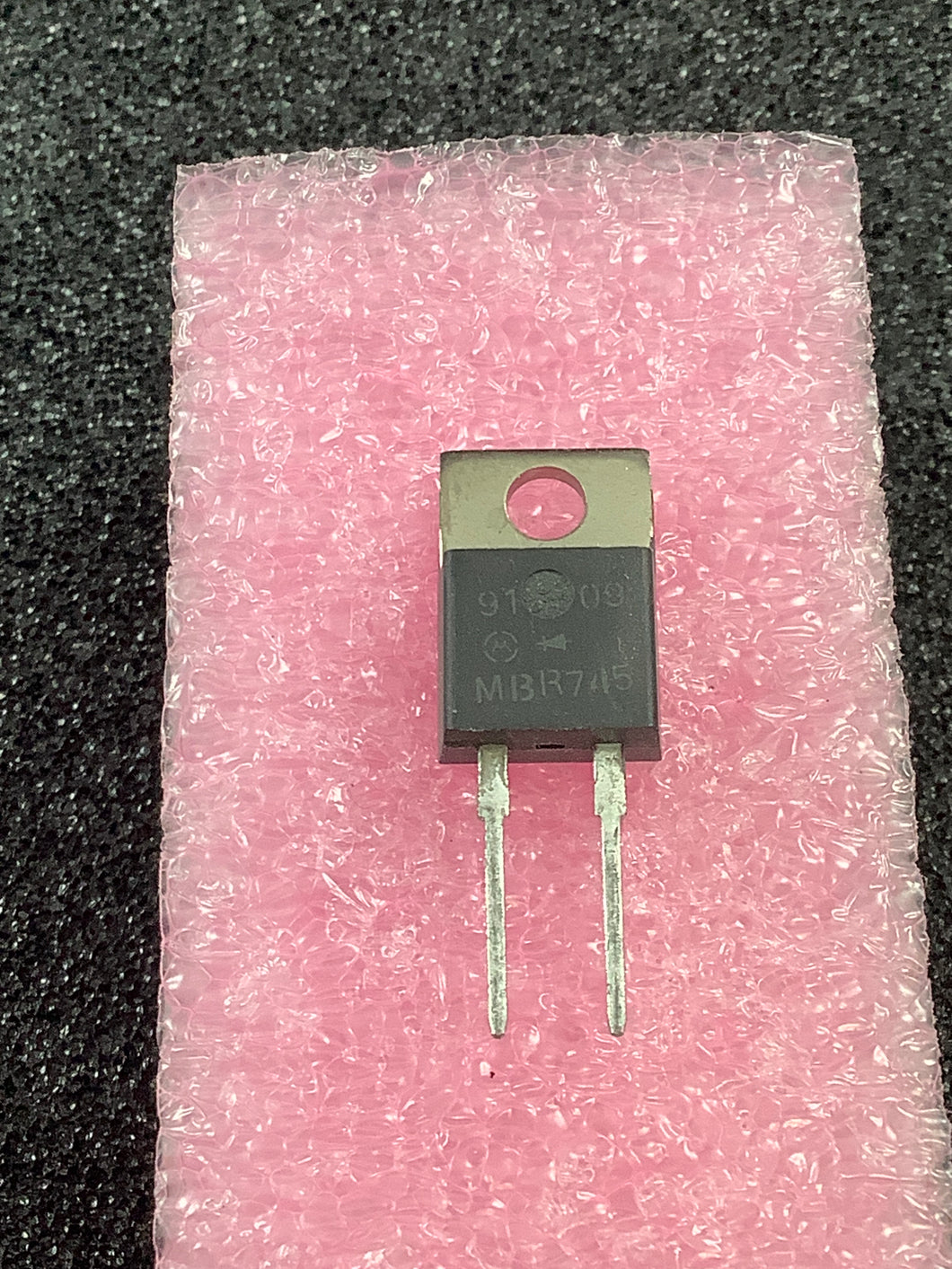 MBR745 - GI - 7.5A 45V SCHOTTKY