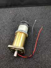 Load image into Gallery viewer, 407A6020-3 - GLOBE MOTORS - 24VDC 16RPM 80mA Gear Head Motor
