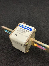 Load image into Gallery viewer, Z300034 - Ferraz - 550Amp 700Vac Fast Acting Fuse
