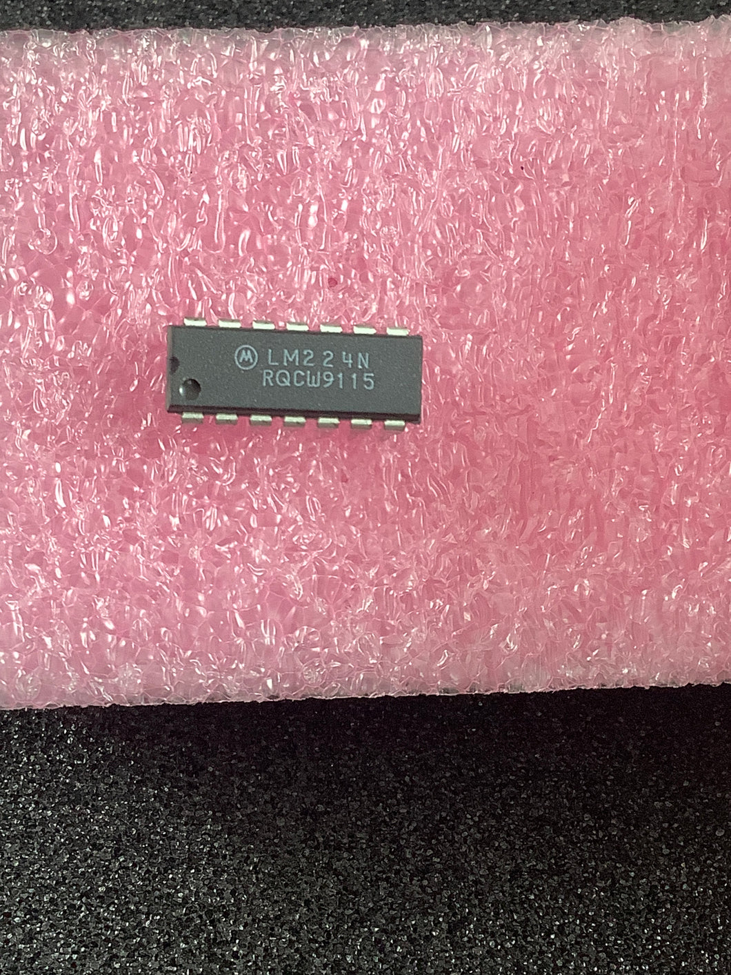 LM224N-MOT - MOTOROLA - General Purpose Amplifier 4 Circuit 14-PDIP