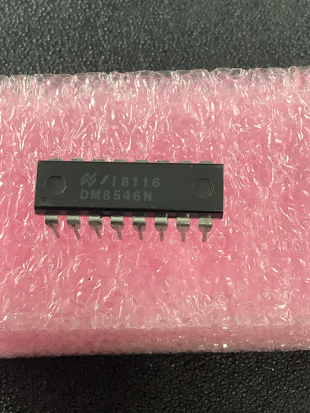 DM8546N - NSC - 8-Bit Universal I/O Shift Registers