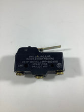 Load image into Gallery viewer, BZ-2RW89999-A2 - Micro Switch - BASIC SWITCH, MEDIUM LEVER, 15A
