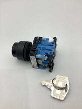 Load image into Gallery viewer, AR22JR-2A20A - FUJI - Switch Key Lock N.O. DPST 90° Flat Key Screw
