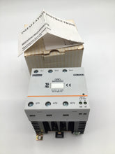 Load image into Gallery viewer, 84130310 - CROUZET - 3 PHASE SS RELAY CONTROL 4-32VDC /LOAD 48-530VAC 20 AMP
