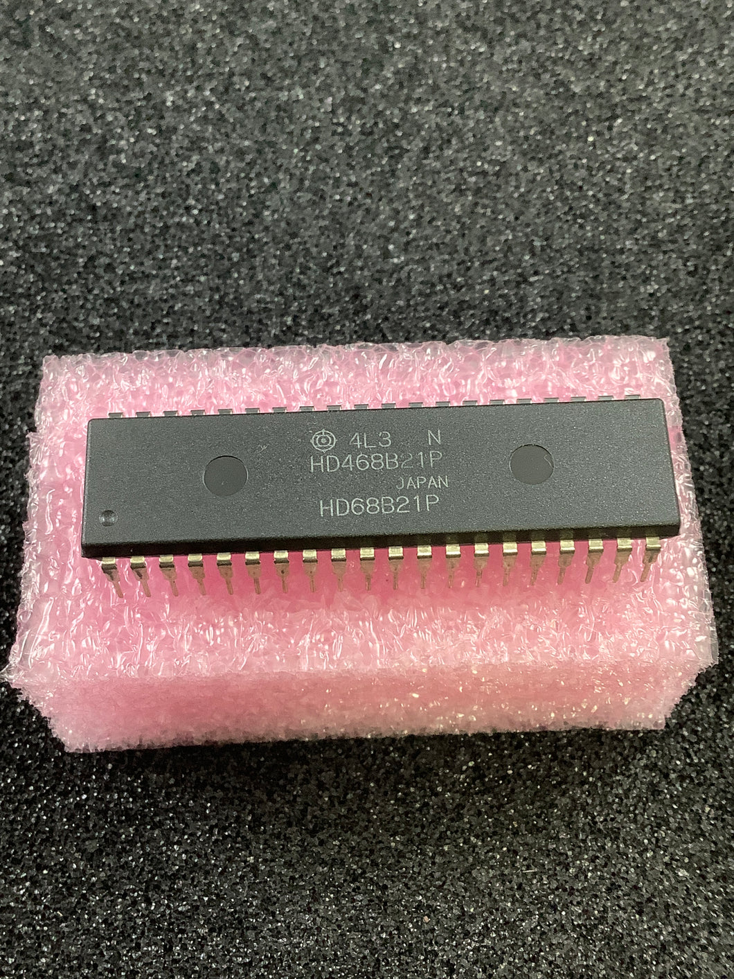 HD468B21P - HITACHI - Peripheral Interface Adapter