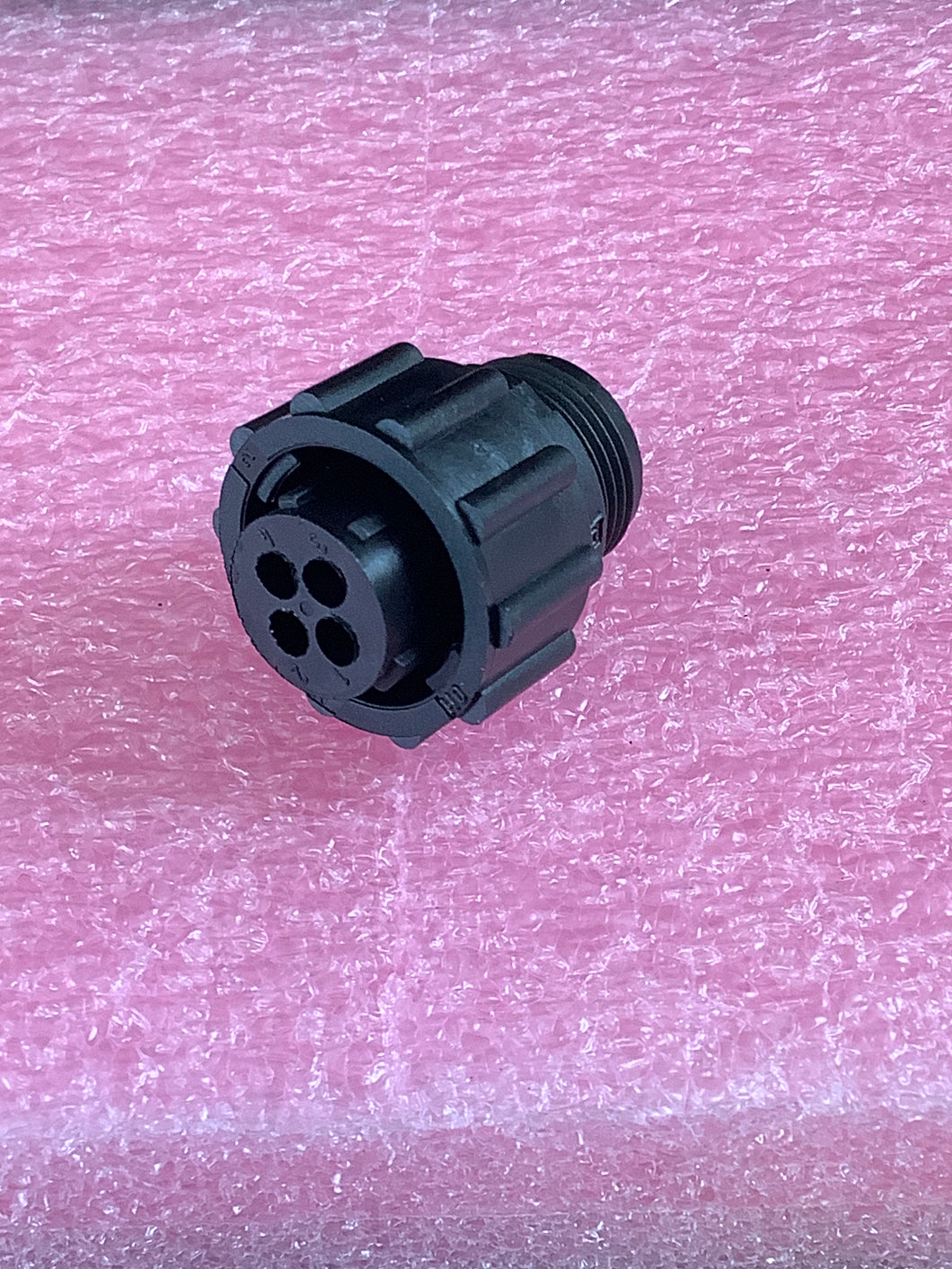 182647-1 - AMP - 4 POS CPC PLUG