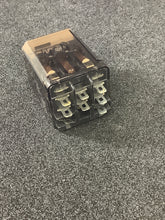 Load image into Gallery viewer, RM602524 - SCHRACK - RELAY DPST 24VAC 10 AMP CONTACTS
