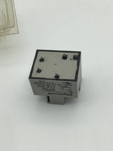 Load image into Gallery viewer, W9AS5D22-12 - MAGNICRAFT - SPDT 12V 20 AMP RELAY, 12VDC COIL
