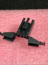 Load image into Gallery viewer, SMS3PDH1UK - FCI - 3 POS CONNECTOR
