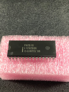 P82510 - INTEL - Asynchronous Serial Controller