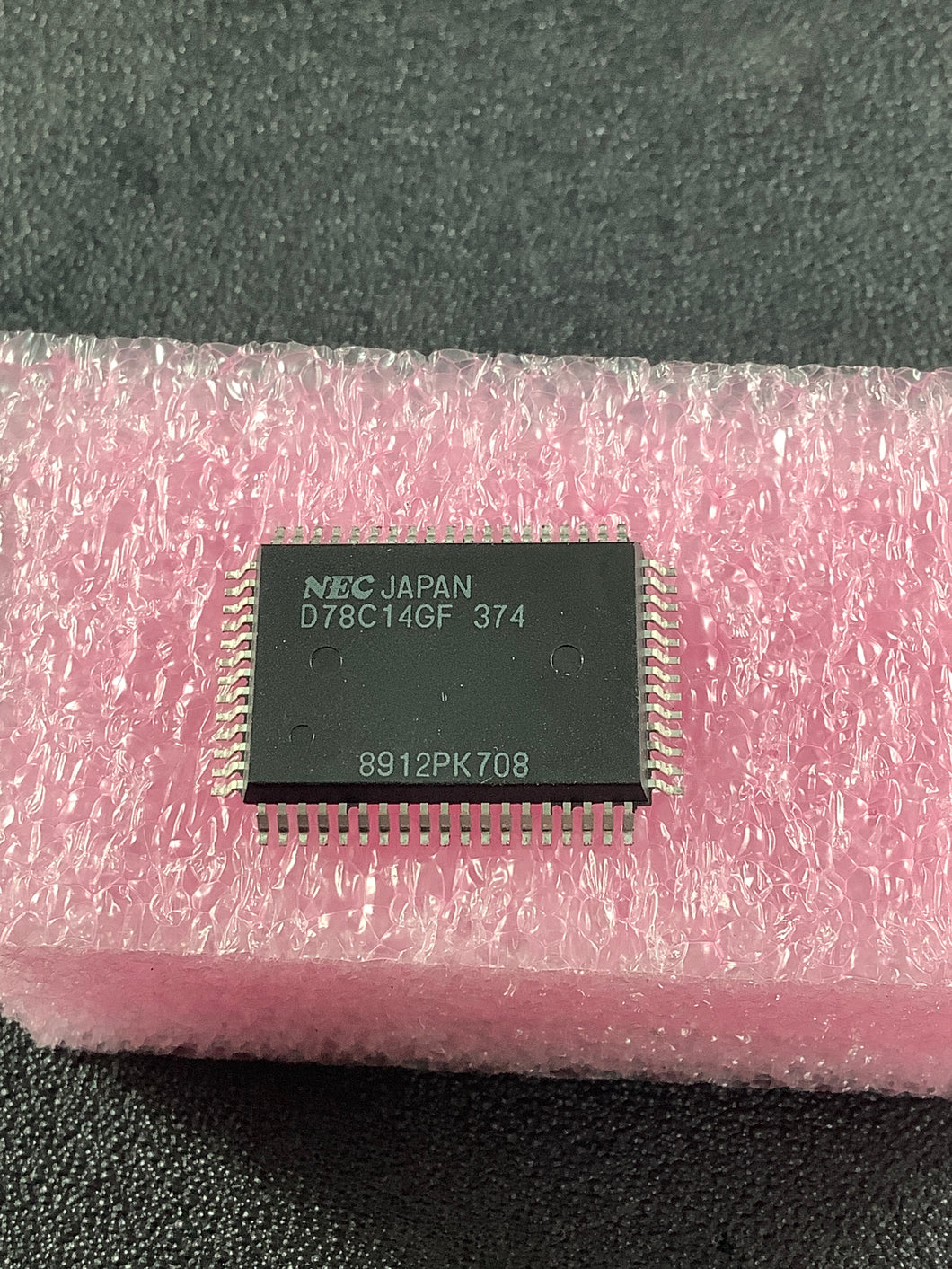 UPD78C14GF - NEC - 8-BIT SINGLE-CHIP MICROCONTROLLER WITH A/D CONVERTER