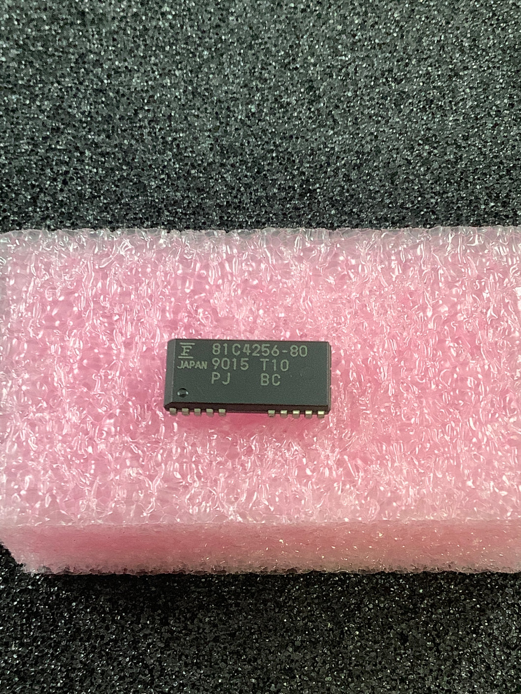 81C4256-80 - FUJITSU - DRAMs ; Access Time-Max, 80.0 ns ; I/O Type, COMMON