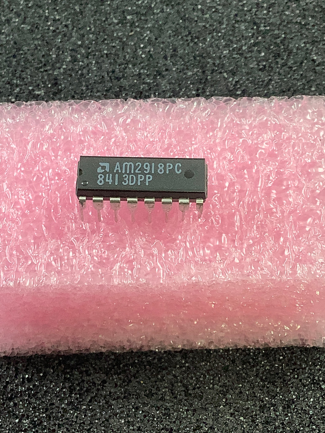 AM2918PC - AMD - 4-bit 75Mhz Quadruple D-Type Flip-Flop IC