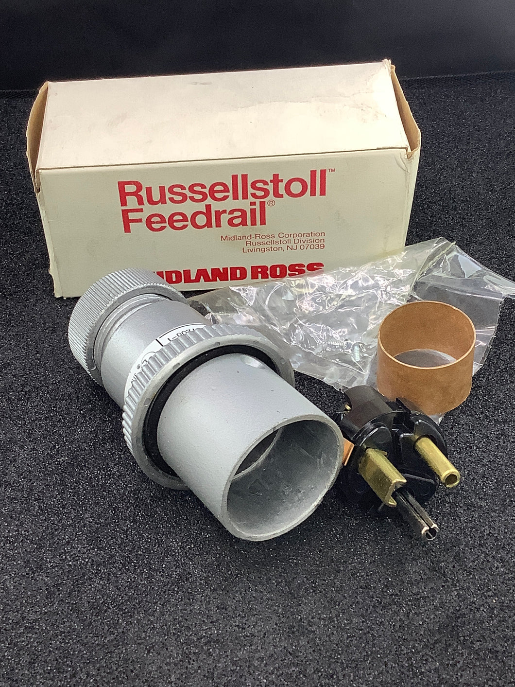 3720U-1 - Russellstoll -  20 Amp, Plug, 2 Pole 3 Wire, 125V