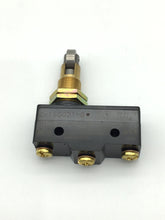 Load image into Gallery viewer, Z-15GQ21-B - OMRON - Cross Roller Plunger, SPDT, Quick Connect, Solder, 15 A, 250 V
