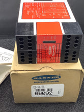 Load image into Gallery viewer, ES-VA-5A - BANNER - Safety Relay Module for E-Stop/Rope Pull/Interlock
