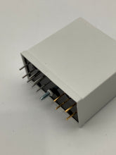 Load image into Gallery viewer, G4AD11 - OPTO 22 - G4 ANALOG -5 TO +5VDC INPUT MODULE
