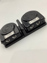 Load image into Gallery viewer, TWIN-3B-30A2-S - LINEMASTER - TWIN AIRFLOW FOOT SWITCH/30CFM@100PSI
