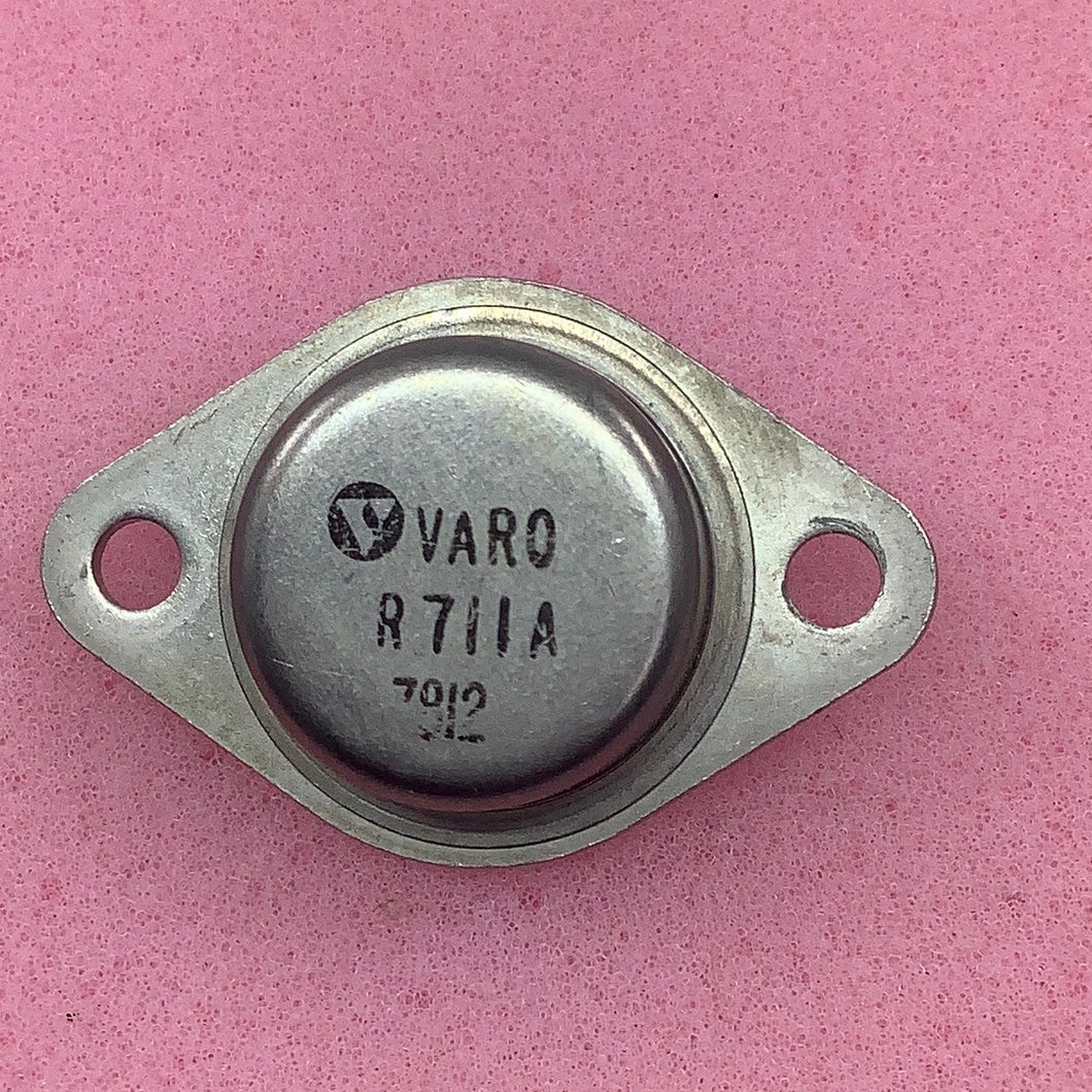7812 - VARO - VARO  12V Positive Voltage Regulator