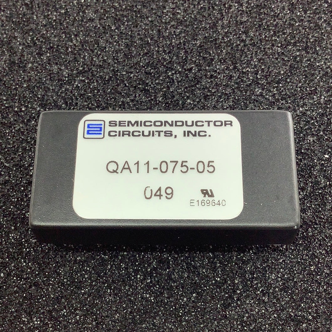 QA11-075-05 - SEMICONDUCTOR CIRCUITS - DC-DC INPUT 4.5-5.25 V OUTPUT 5V 1 AMP