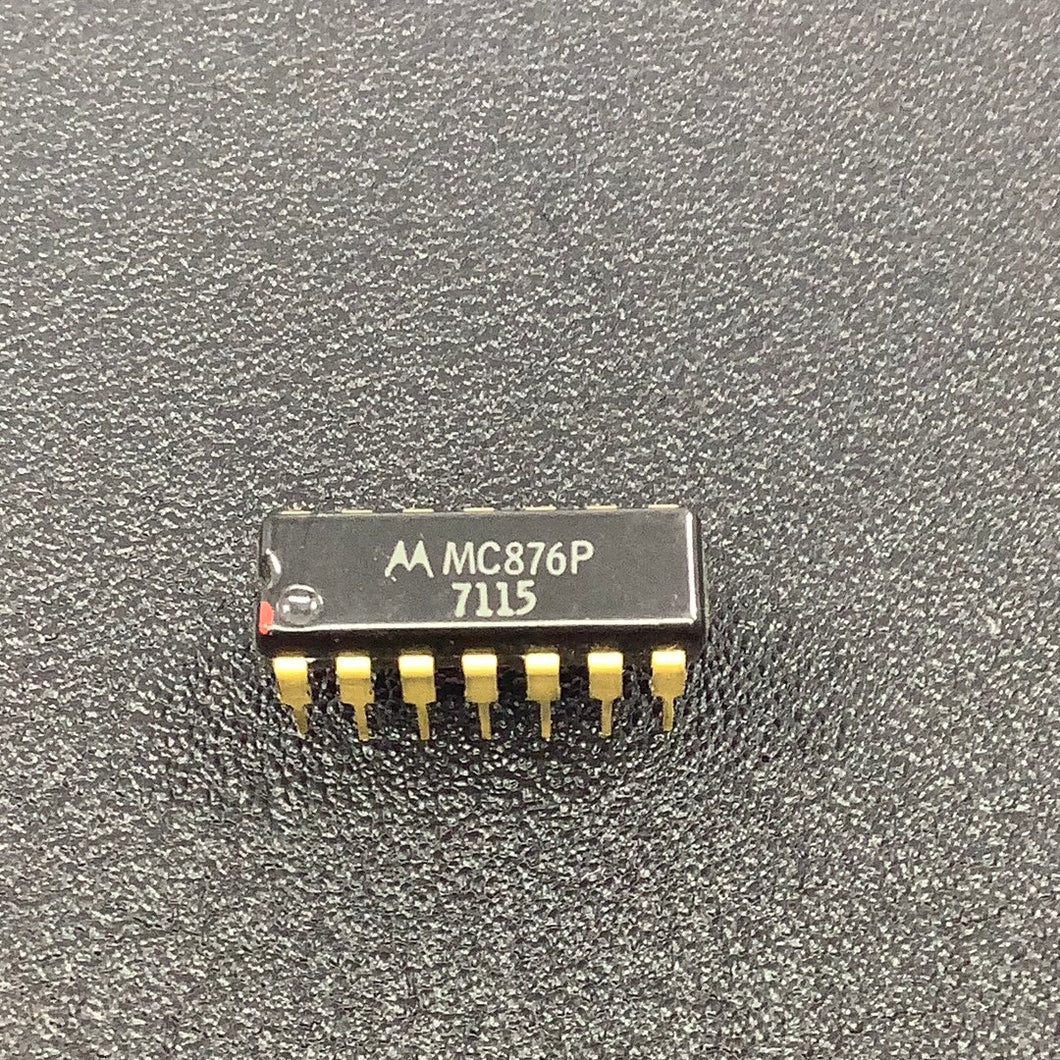 MC876P - MOTOROLA DTL IC