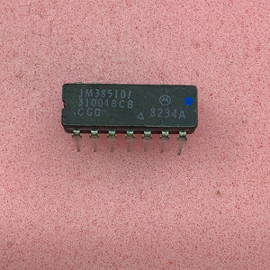 JM38510/31004BCB - MOTOROLA - Motorola - Military High-Reliability Integrated Circuit, Commercial Number 54LS08