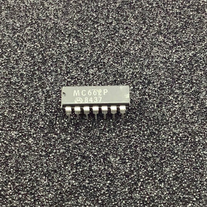 MC662P - MOTOROLA DTL IC