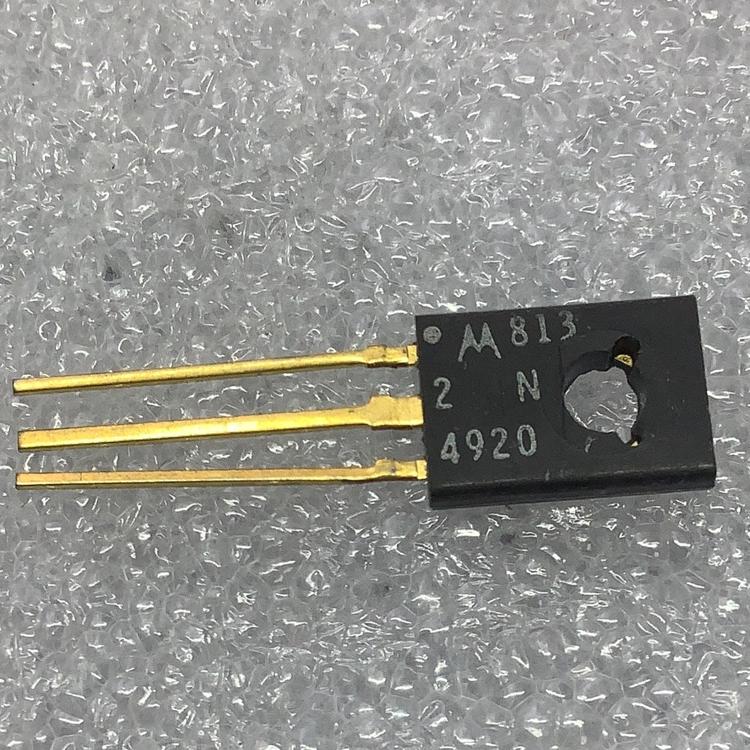 2N4920  -MOTOROLA - Silicon PNP Transistor