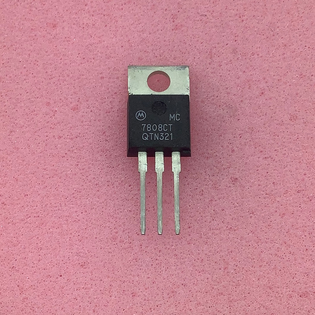 MC7808CT - MOTOROLA - 8V 1A Positive Voltage Regulator