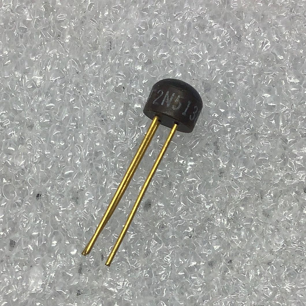 2N5138  -FAIRCHILD - Silicon PNP Transistor