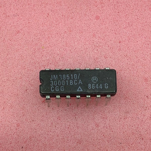 JM38510/30001BCA - MOT - MOTOROLA - Military High-Reliability Integrated Circuit, Commercial Number 54LS00