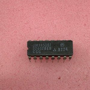 JM38510/32602BEB - Motorola - Military High-Reliability Integrated Circuit, Commercial Number 54LS156