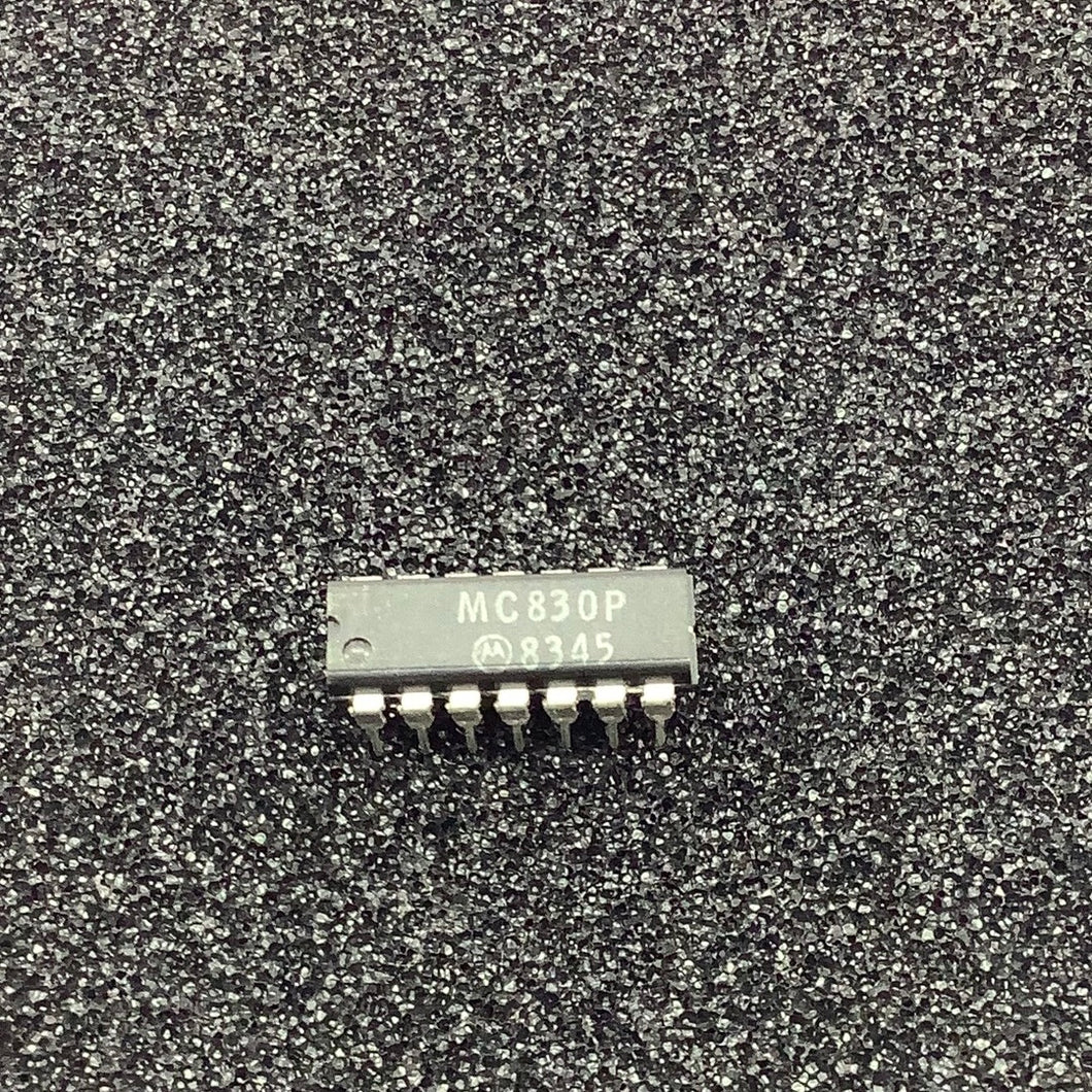 MC830P - MOTOROLA DTL IC