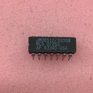 JM38510/30009BCB - FAIRCHILD - Military High-Reliability Integrated Circuit, Commercial Number 54LS30