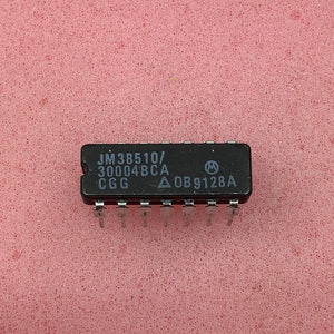 JM38510/30004BCA-91 - Motorola - Military High-Reliability Integrated Circuit, Commercial Number 54LS05
