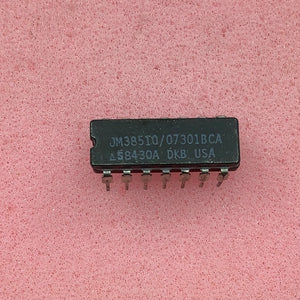 JM38510/07301BCA - Signetics - Military High-Reliability Integrated Circuit, Commercial Number 54S02