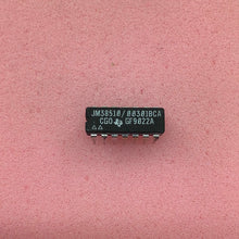 Load image into Gallery viewer, JM38510/00301BCA - Texas Instrument - Military High-Reliability Integrated Circuit, Commercial Number 5440
