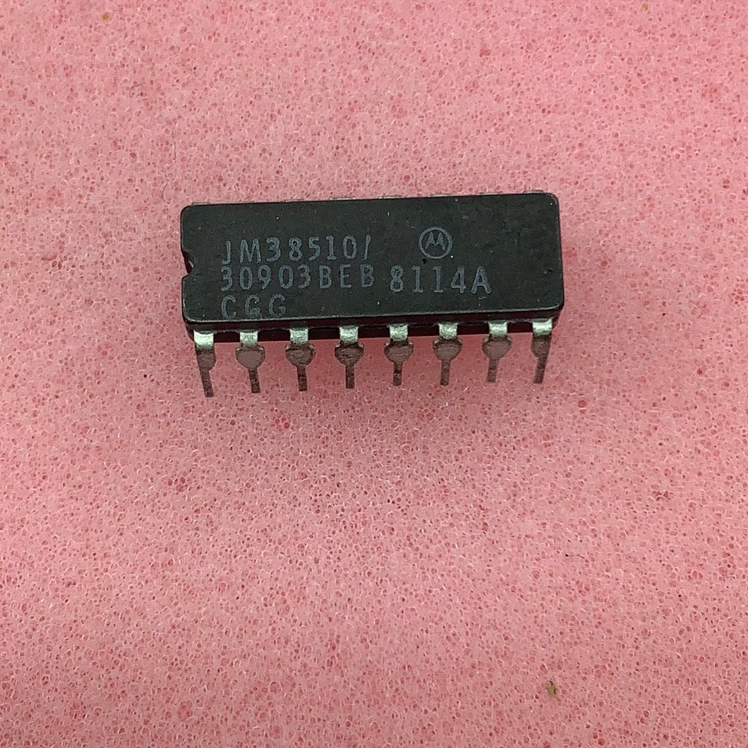 JM38510/30903BEB - MOT - Motorola - Military High-Reliability Integrated Circuit, Commercial Number 54LS157