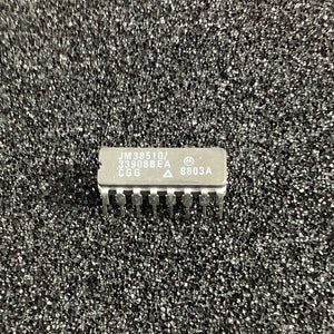 JM38510/33908BEA- MOTOROLA - Military High-Reliability Integrated Circuit, Commercial Number 54F253