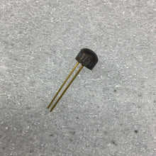 Load image into Gallery viewer, 2N5134-FSC - Silicon NPN Transistor - MFG.  FAIRCHILD
