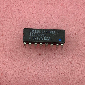 JM38510/30903BEB - F - FAIRCHILD - Military High-Reliability Integrated Circuit, Commercial Number 54LS157