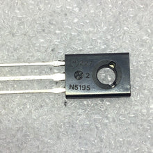 Load image into Gallery viewer, 2N5195  -MOTOROLA - Silicon PNP Transistor
