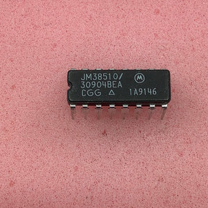 JM38510/30904BEA - MOTOROLA - Military High-Reliability Integrated Circuit, Commercial Number 54LS158